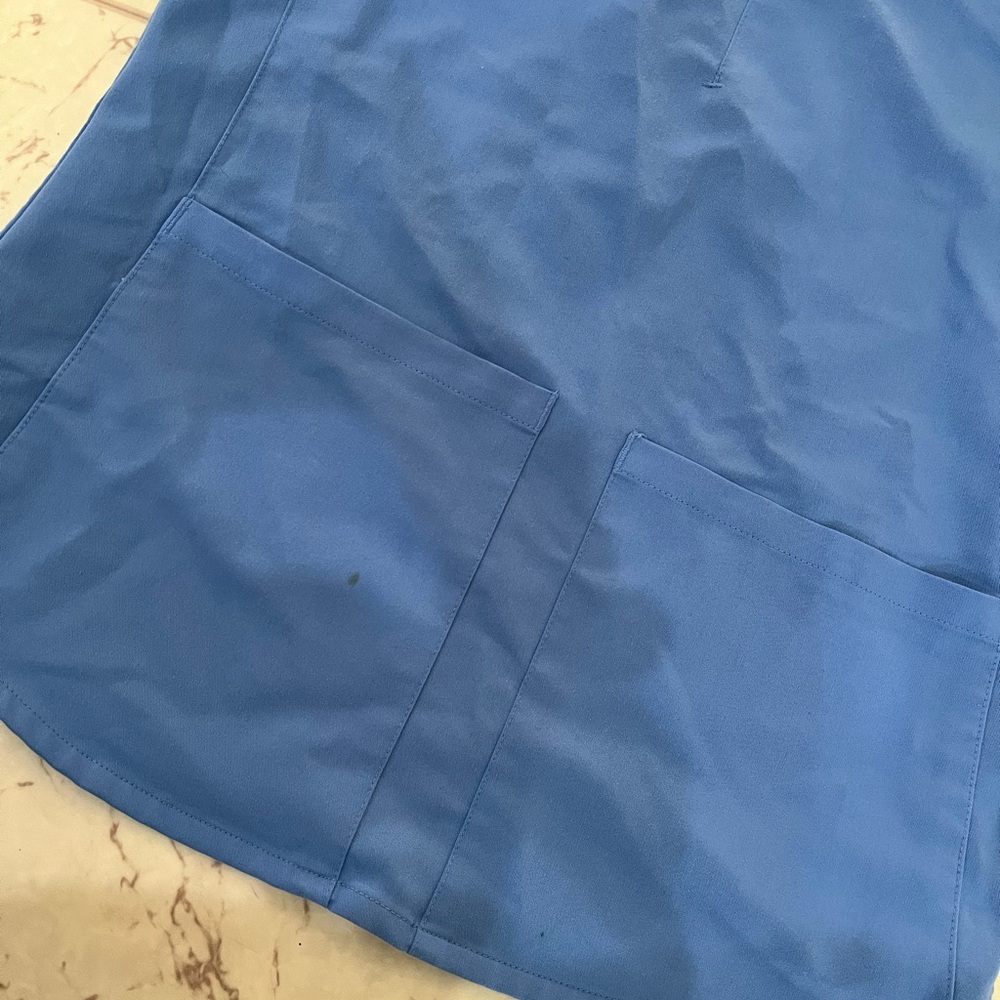 Fabletics Scrubs Set - image 8